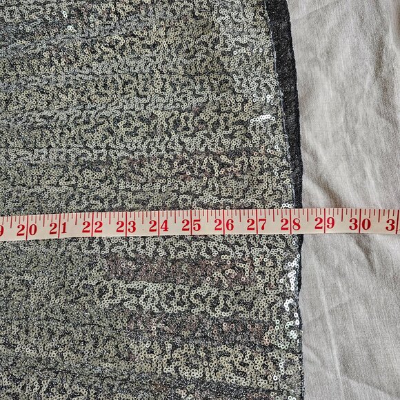 Sezane Dino Skirt Argent. - Size 36 - Picture 5 of 10